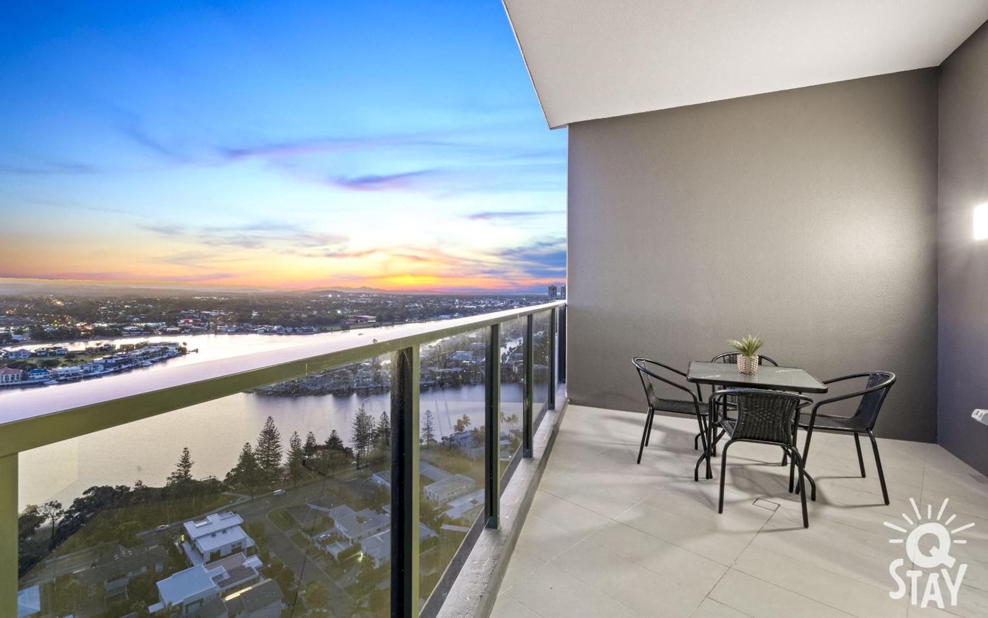 Ruby - 2 Bedroom Penthouse In Surfers Paradise! Hotel Gold Coast