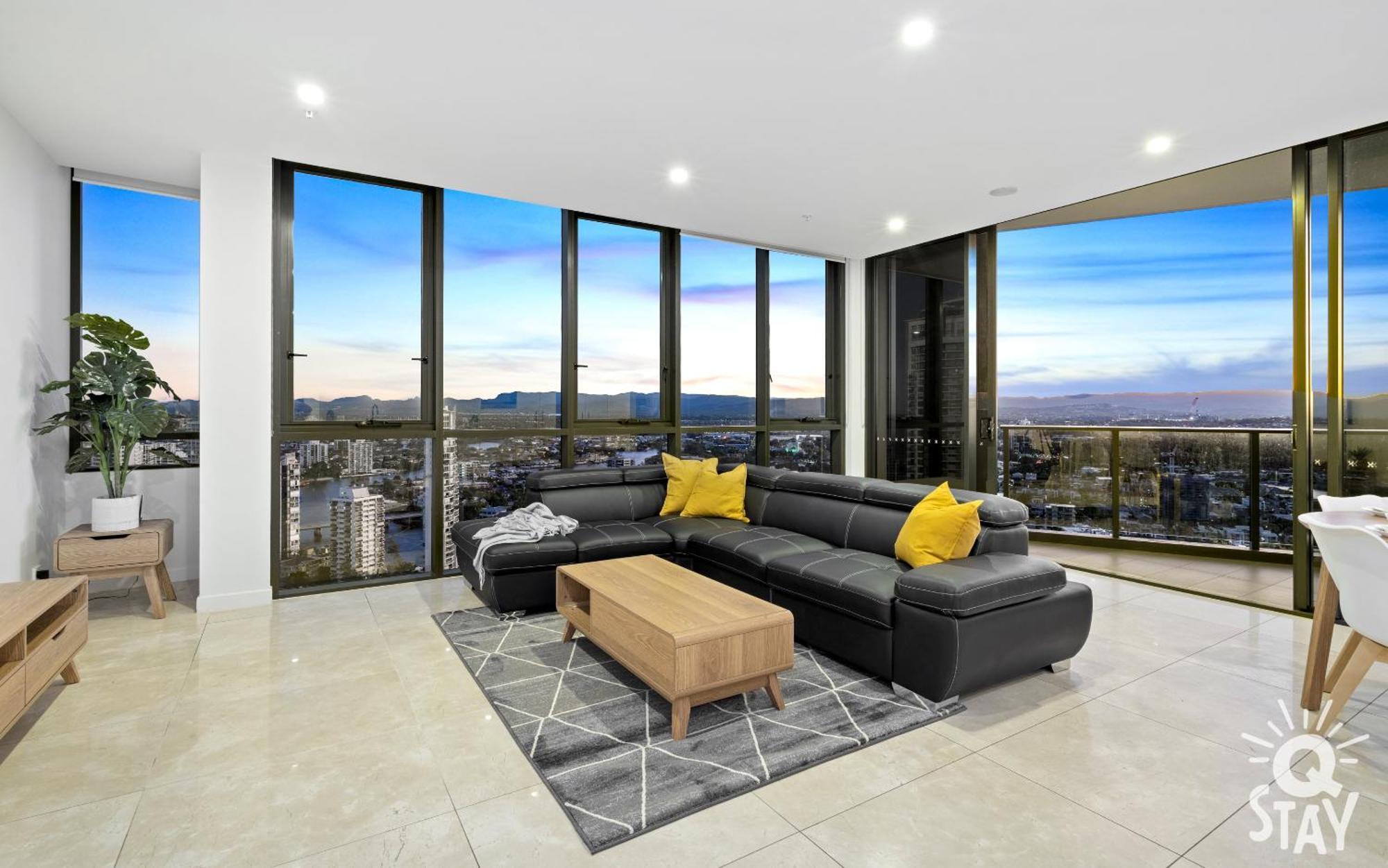Ruby - 2 Bedroom Penthouse In Surfers Paradise!